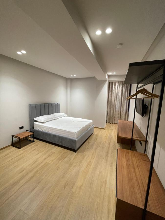Bujtina Apsus Hotel Берат Екстериор снимка