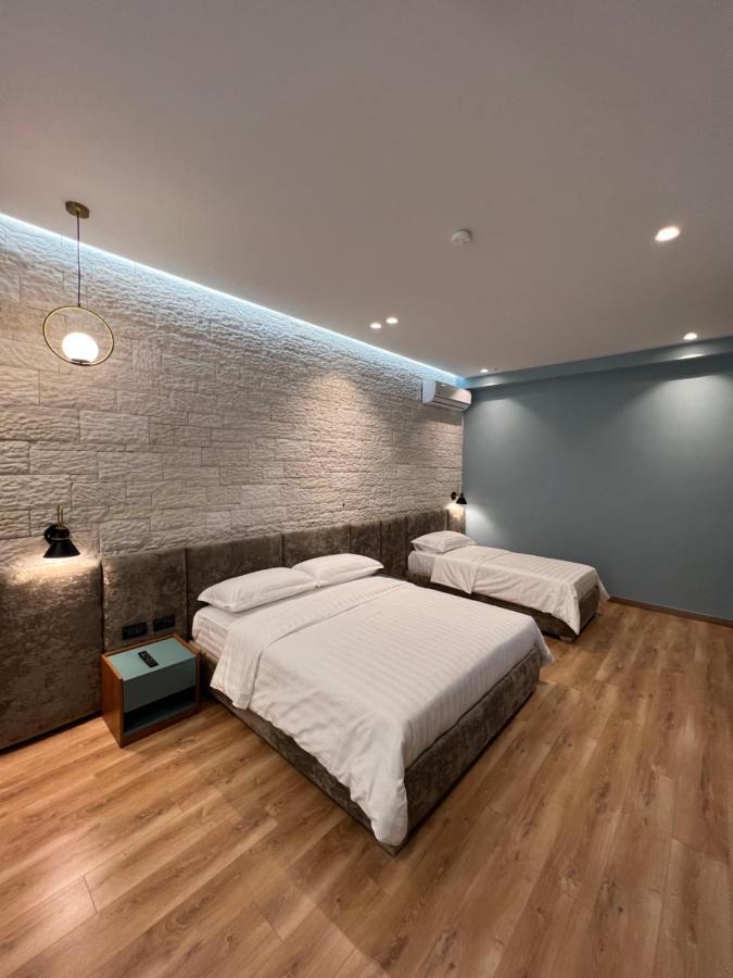 Bujtina Apsus Hotel Берат Екстериор снимка