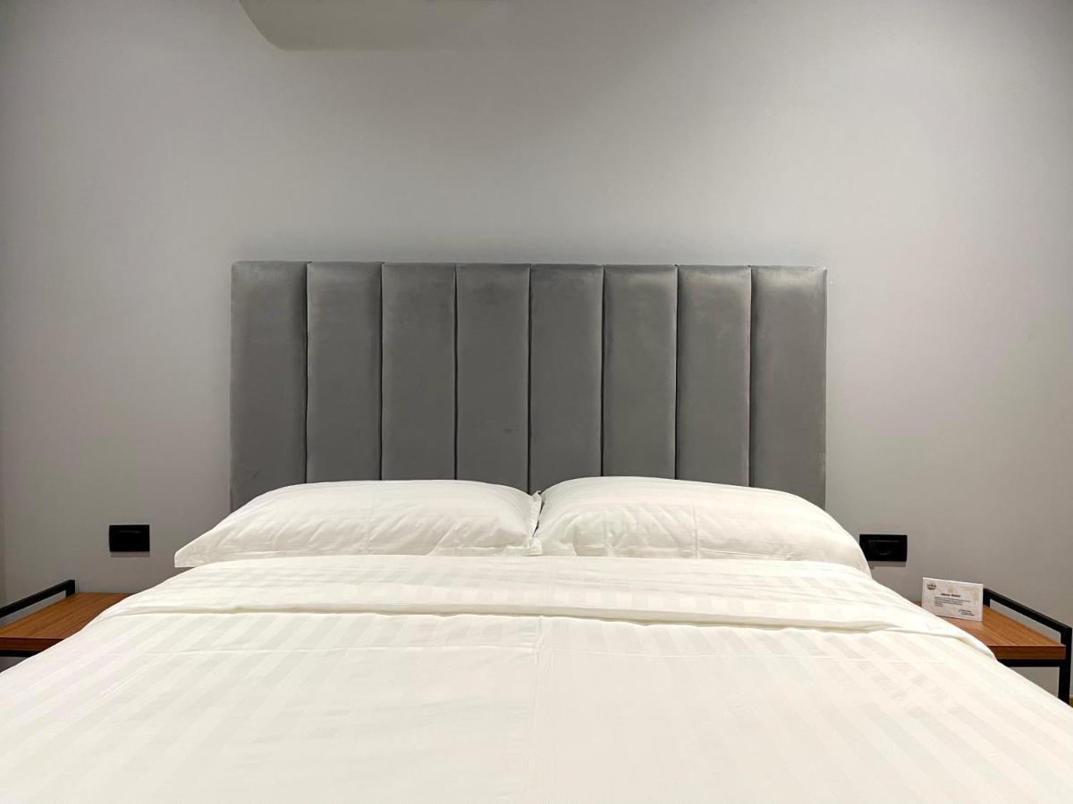 Bujtina Apsus Hotel Берат Екстериор снимка